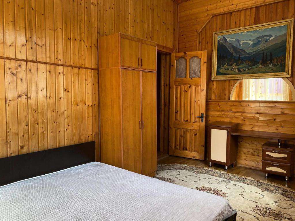 Big house (Биг Хаус) - главное фото