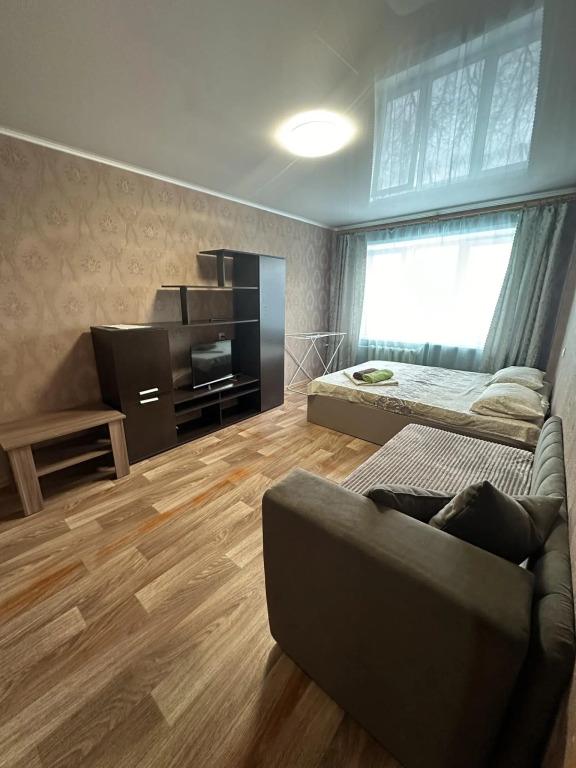 Апартаменты ДеньНочь в 7-ом микрорайоне д. 8 - главное фото