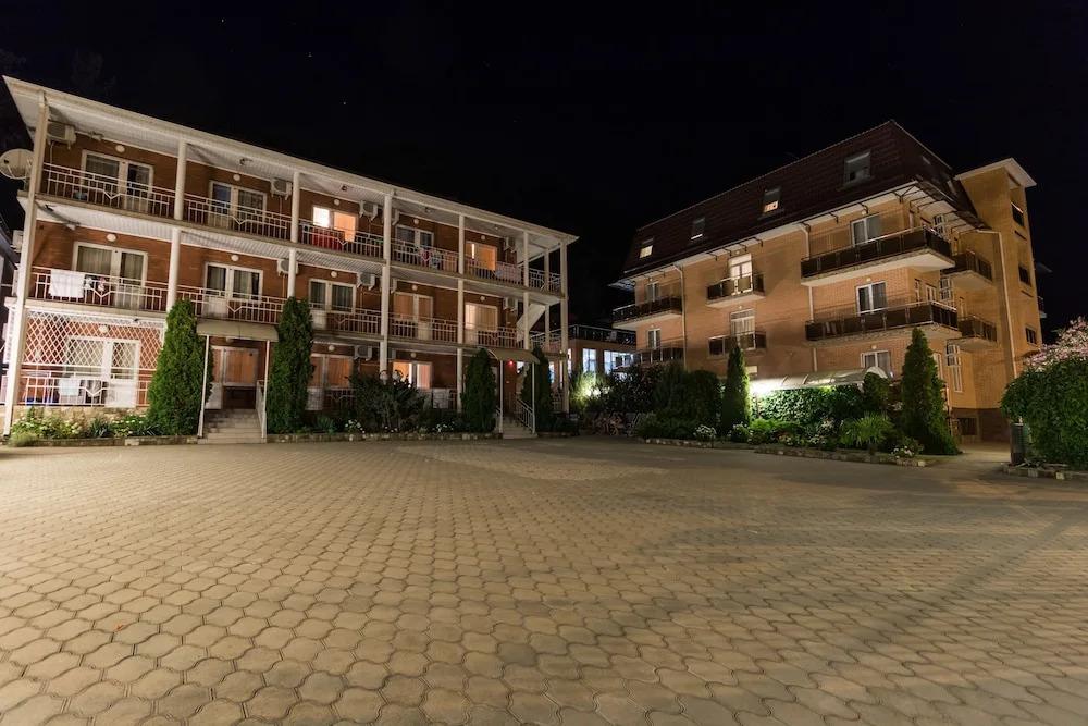 Отель Чайка - главное фото