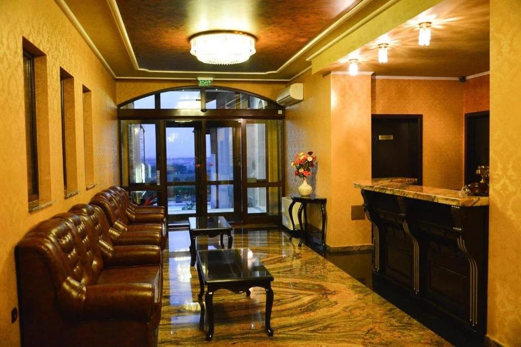 Chateau Hotel Trendafiloff - главное фото