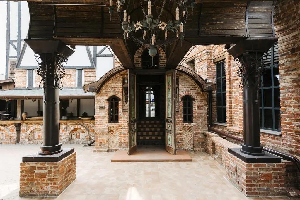 Гостинично-развлекательный комплекс «Старый Город» - главное фото