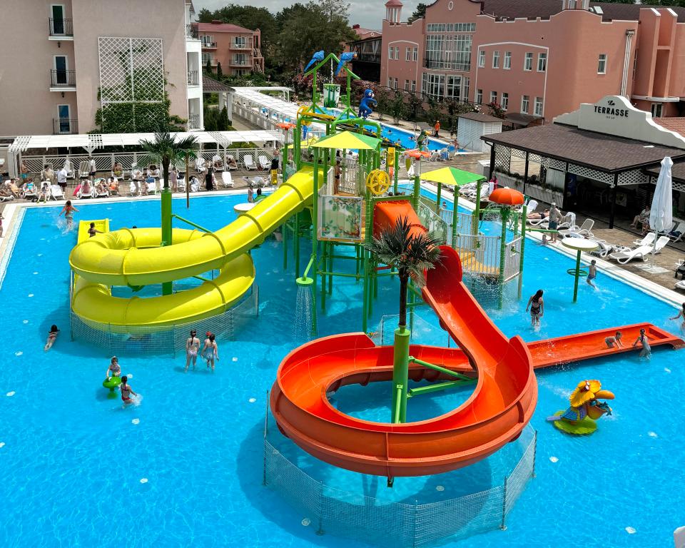 Курортный отель Alean Family Riviera - главное фото