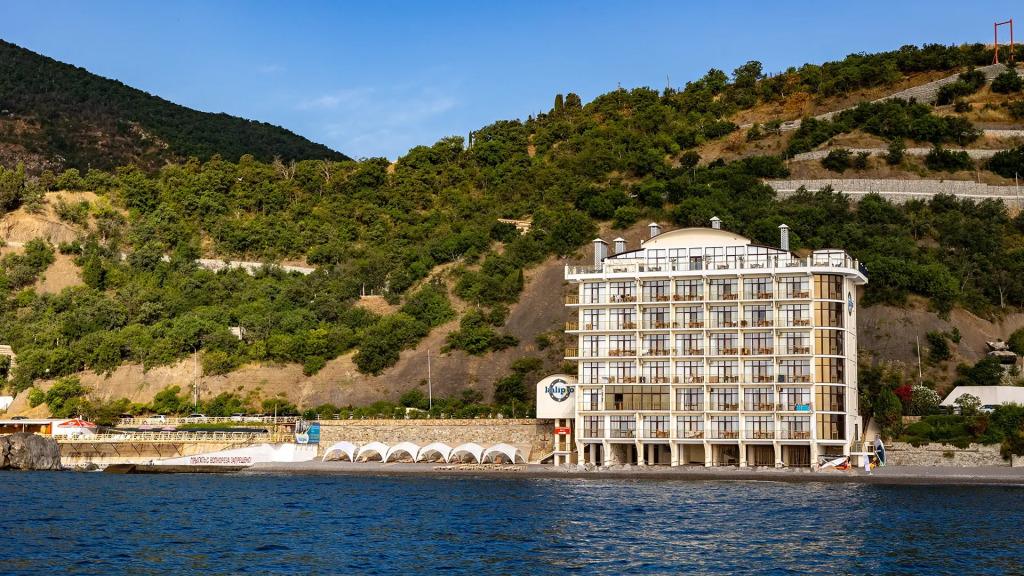 Отель Калипсо - главное фото