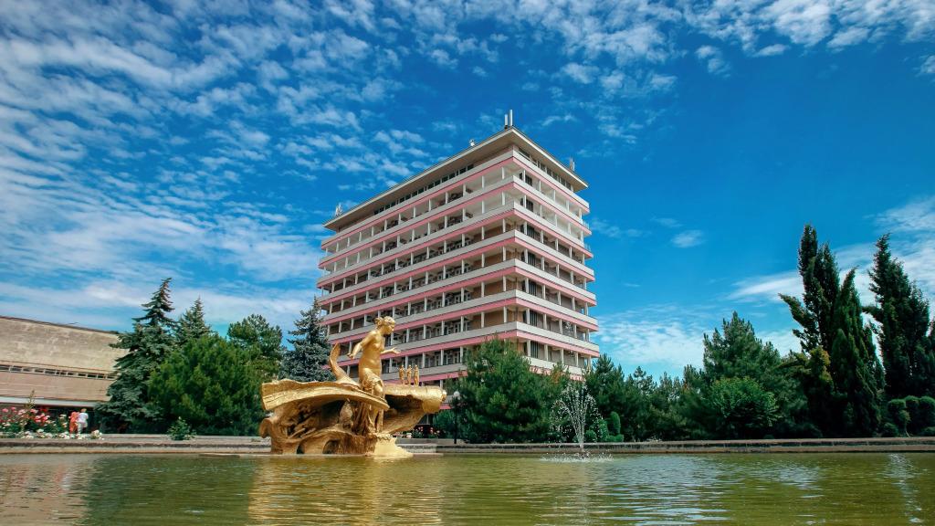 Санаторий ООО Таврия - главное фото