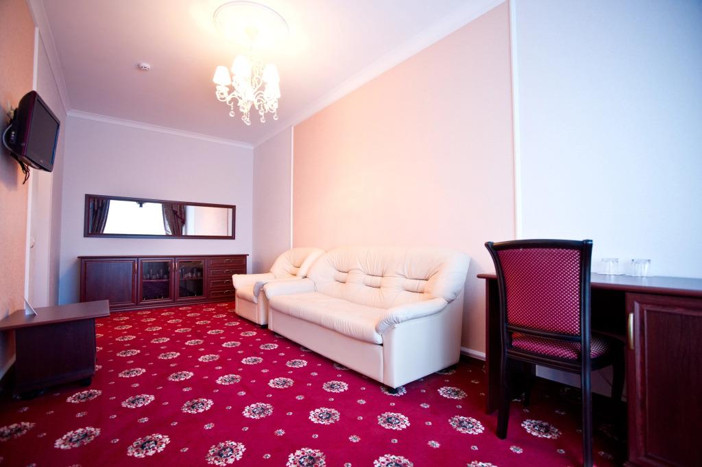 Отель Бизнес - главное фото