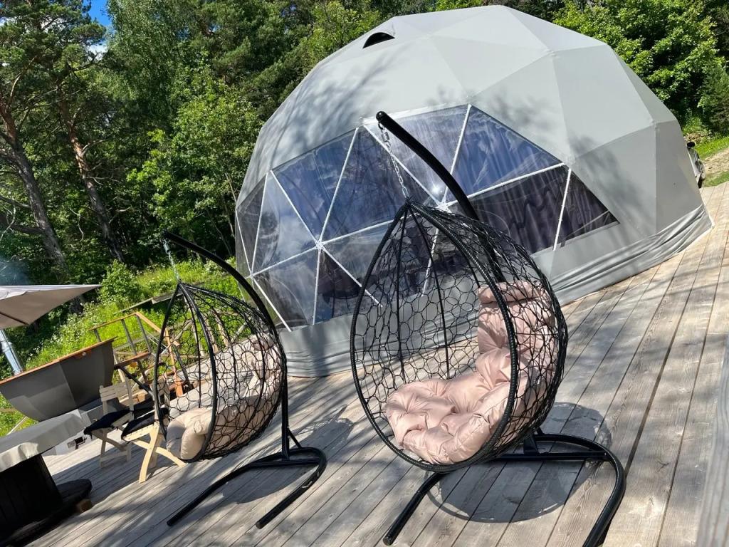 Глэмпинг Глэмпгеокупол "Домик на Оке" Таруса - главное фото