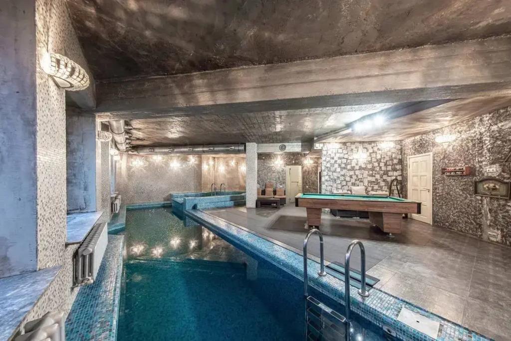 Коттедж Huse Современный с роскошной SPA-зоной в Николиной горе - главное фото