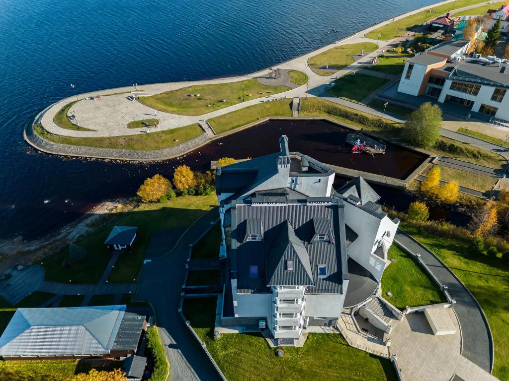 Отель Онежский Замок - главное фото