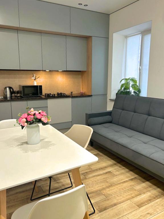 Квартира Евродвушка - главное фото