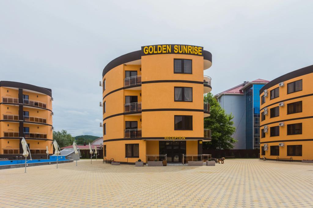 Отель Golden Sunrise - главное фото
