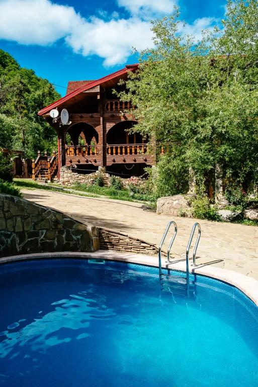 Гостевой Дом у горы Любава - главное фото