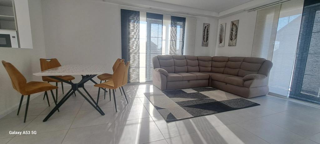 Частный дом с баней - главное фото