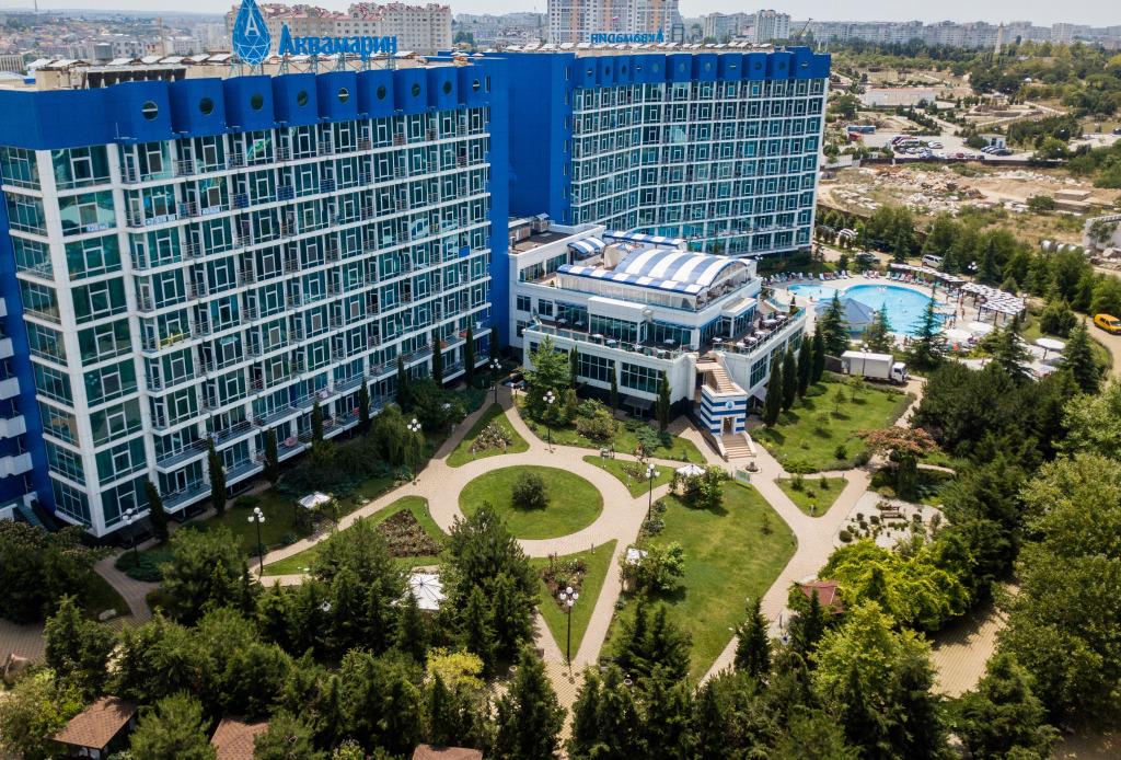 Отель Aquamarine Resort & SPA (бывший Аквамарин) - главное фото
