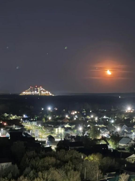 Апартаменты с красивым видом на город - главное фото