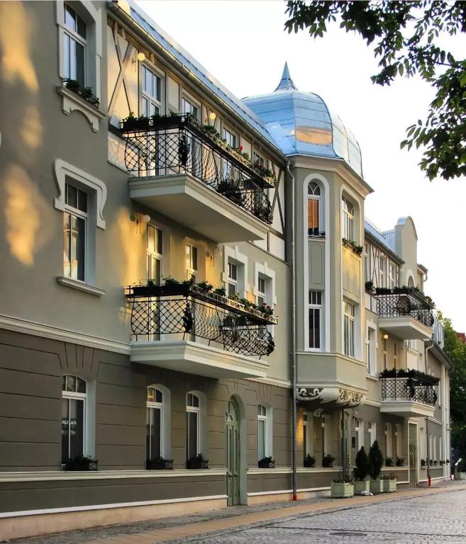 Mr.Just`s Hotel - главное фото