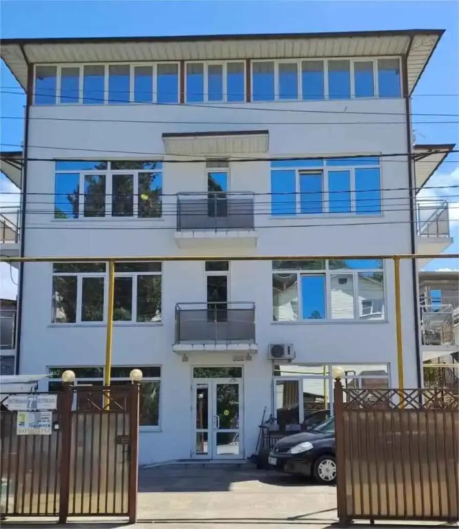 Гостевой дом "Солнечный" - главное фото