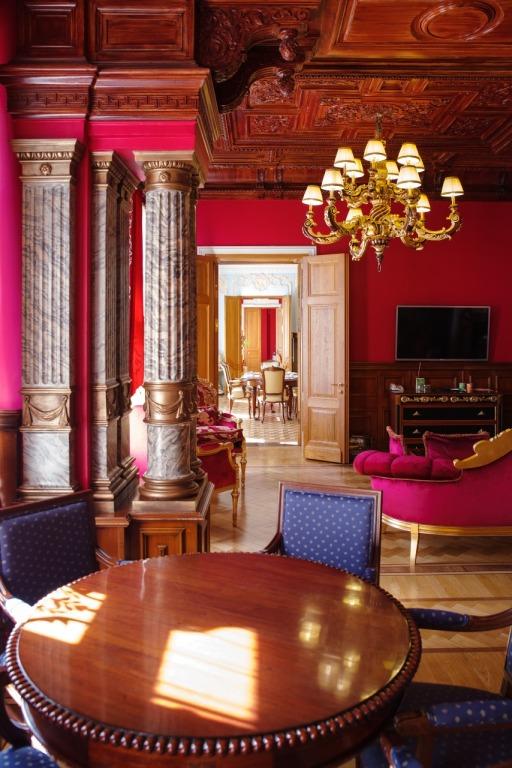 Отель «Дворец Трезини» - главное фото