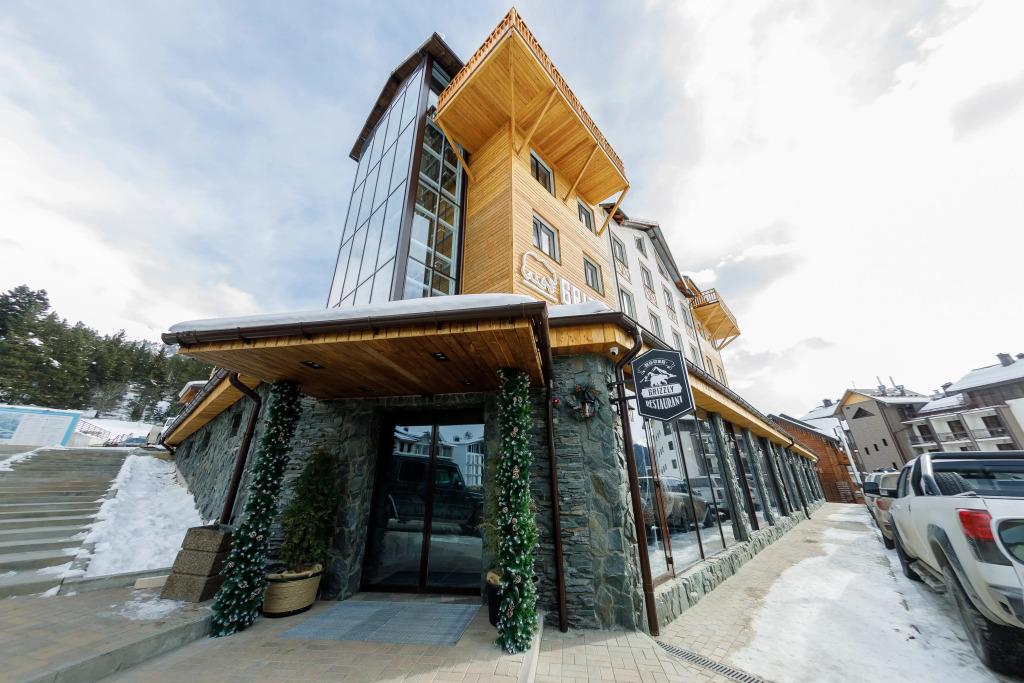 Отель "Гризли", Архыз - главное фото