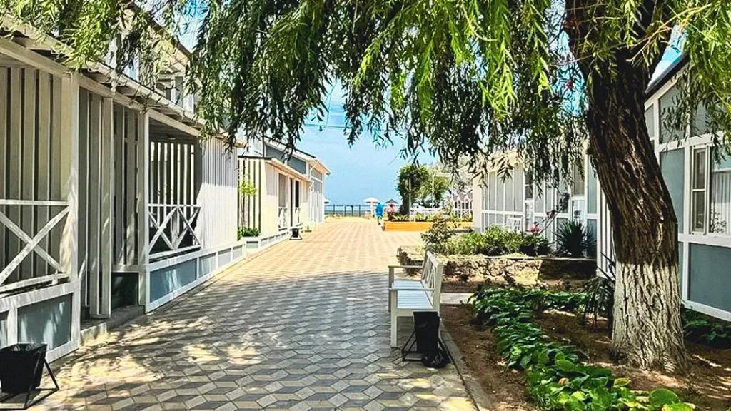 Курортный отель Альтаир Голубицкая - главное фото