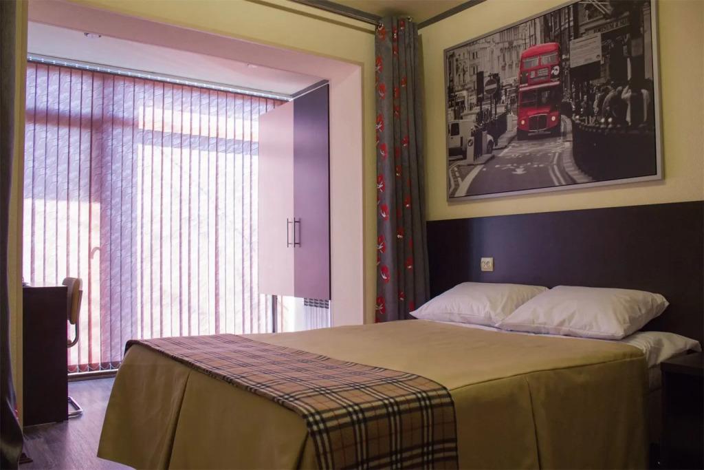 Отель Discovery - главное фото