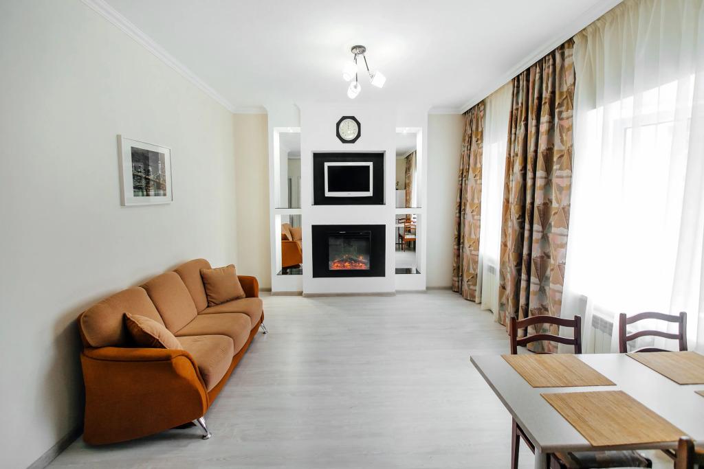 Апартаменты на Октябрьской революции 211-4 - главное фото