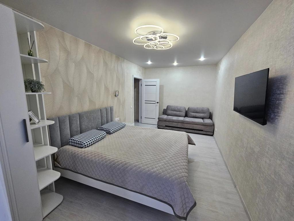 Квартира на улице Рабочей Смены 3 - главное фото