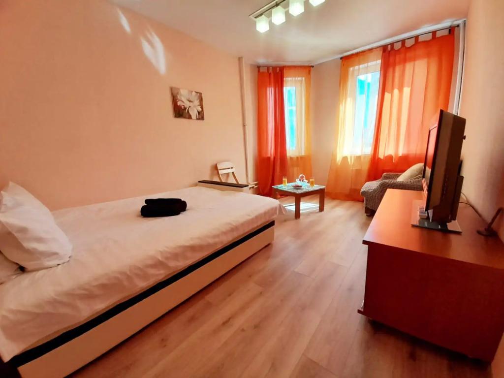 Апартаменты 1-комнатные с балконом на двенадцатом этаже - главное фото