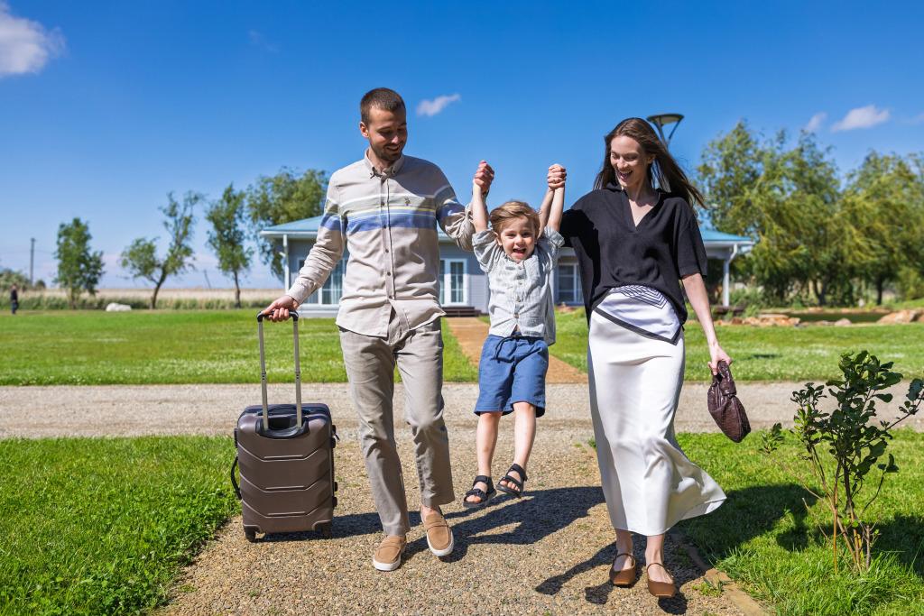 База Отдыха Абрау-Дюрсо на Плавнях - главное фото