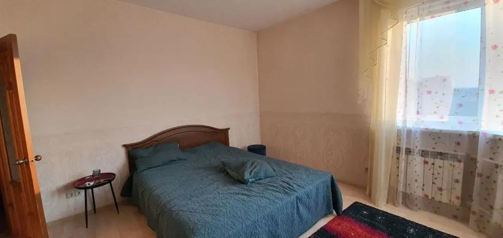 Квартира большая с евроремонтом - главное фото