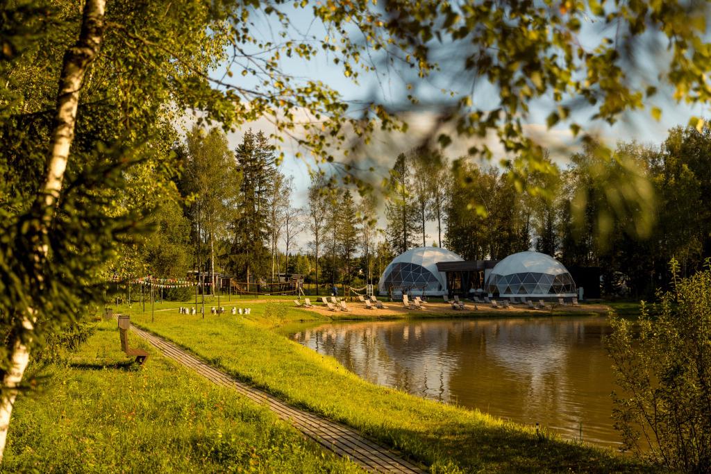 Загородный отель New Riga Village - главное фото