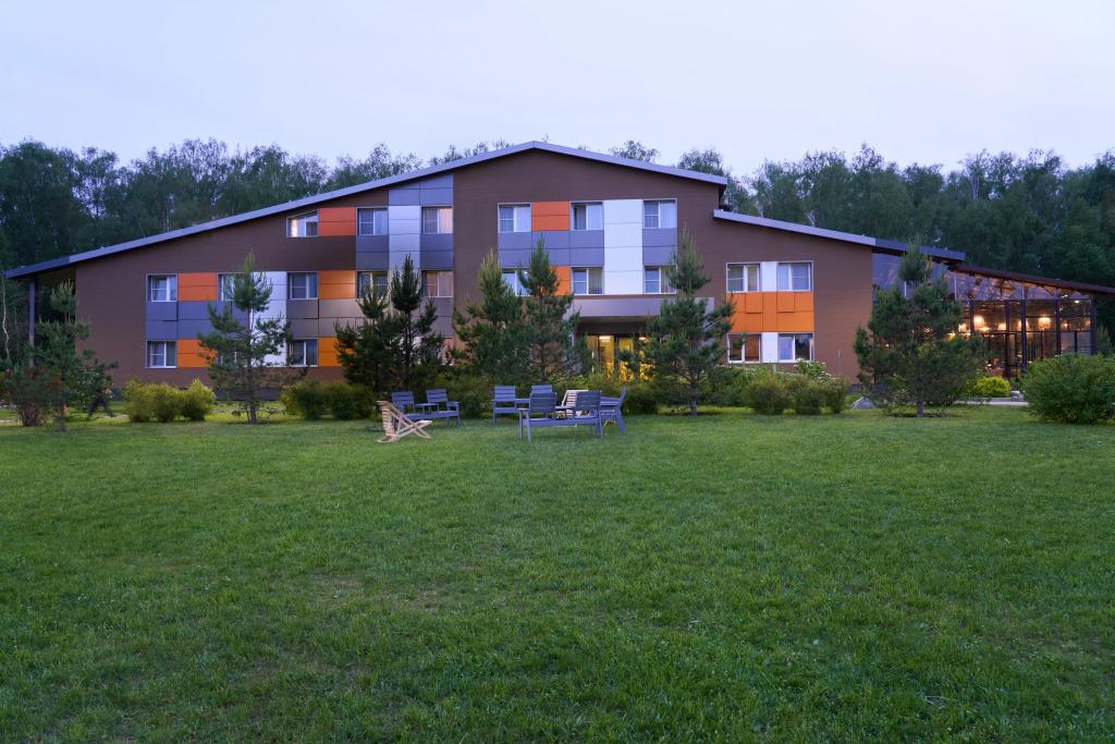 Отель Загородный Freezone Inn - главное фото