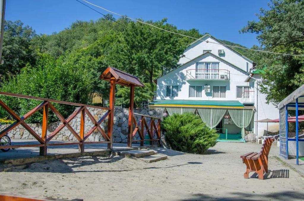 Пансионат Ай-Лия - главное фото