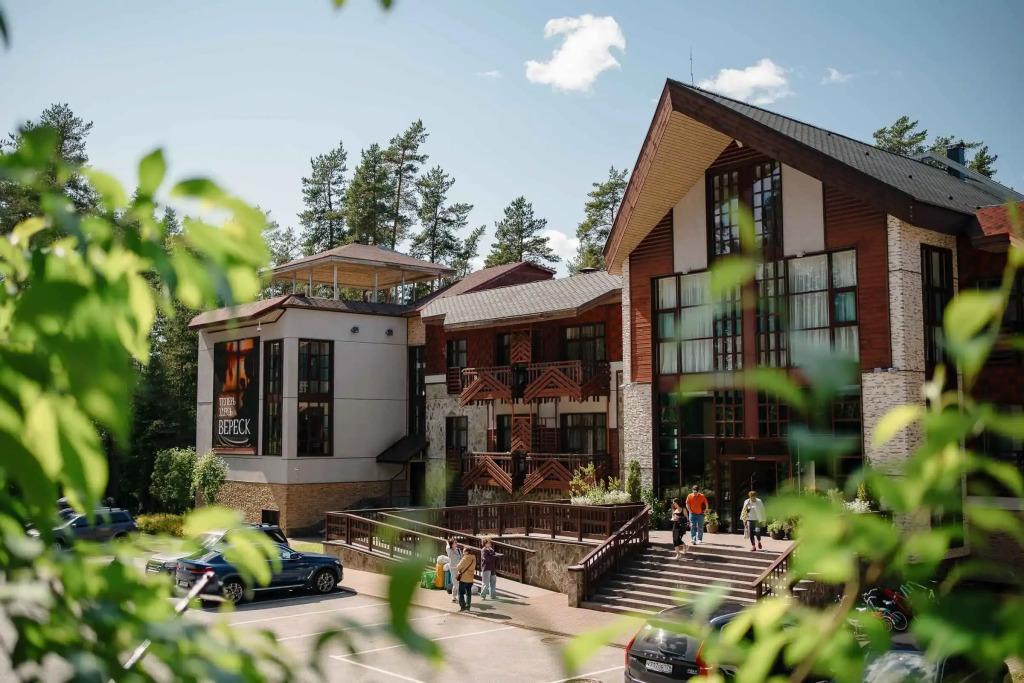 Отель Вереск - главное фото