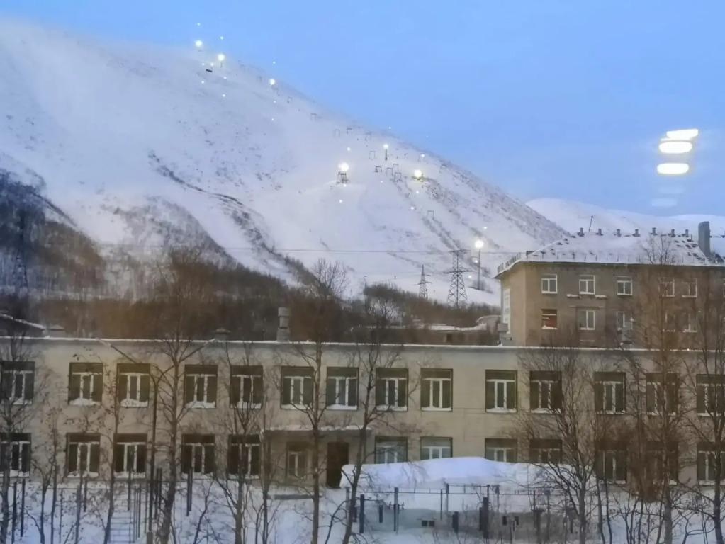 Апартаменты Трехкомнатные на Советской 4 (3 этаж) - главное фото