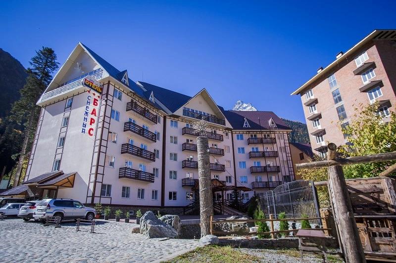 Отель Снежный барс - главное фото