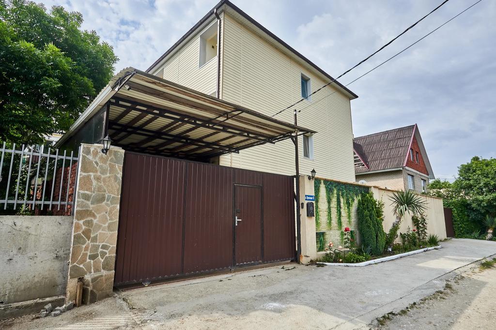 Гостевой дом Ореховый 13 Пляхо - главное фото