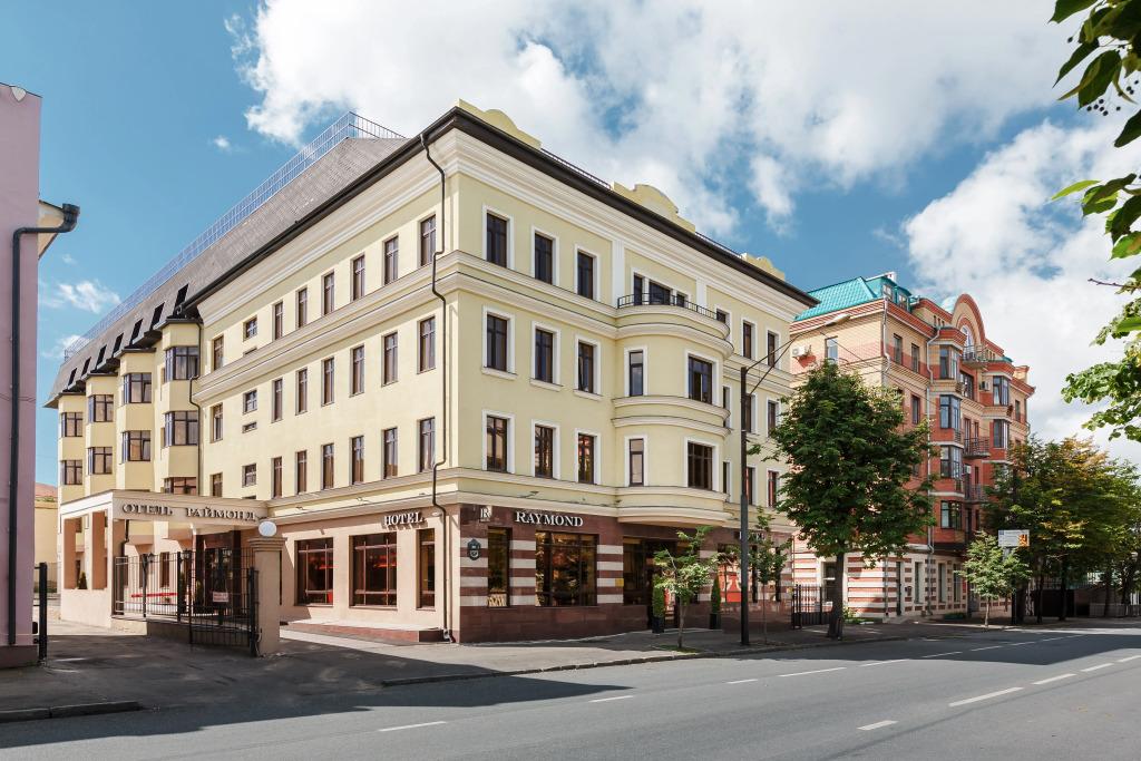 Отель Raymond - главное фото