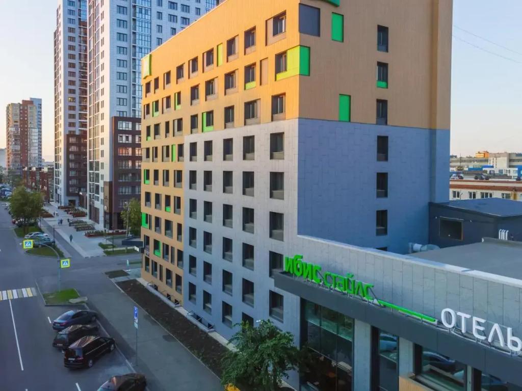 Отель Ibis Стайлс Челябинск - главное фото