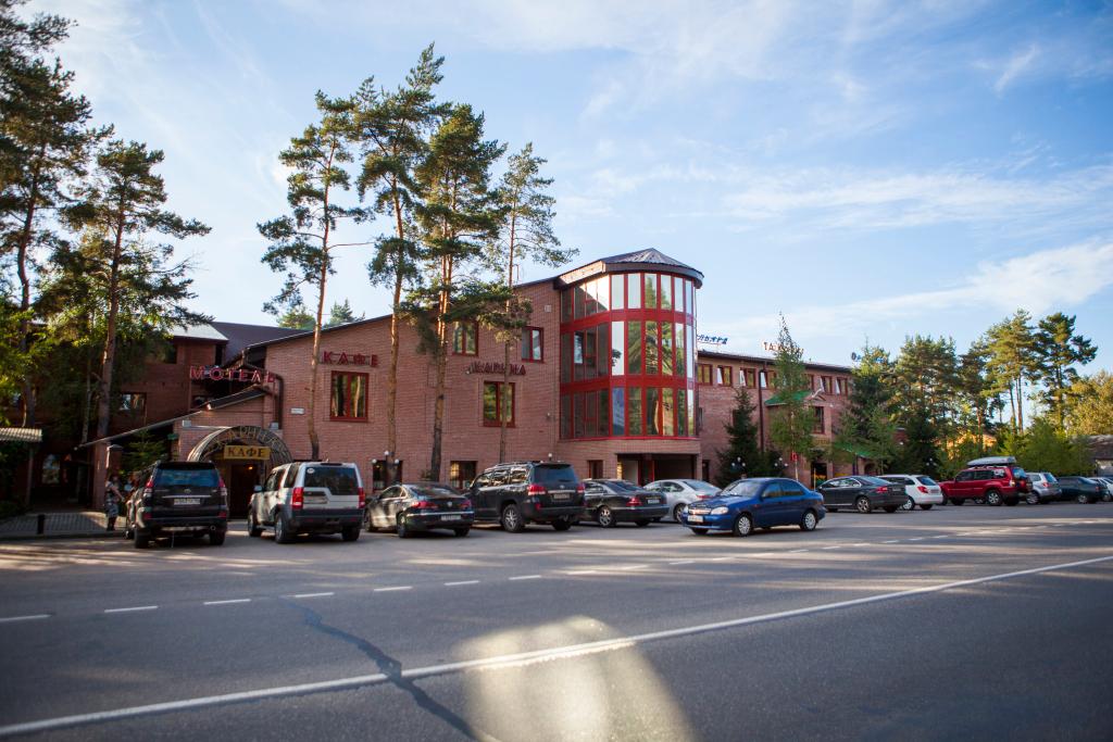 Отель Карина - главное фото