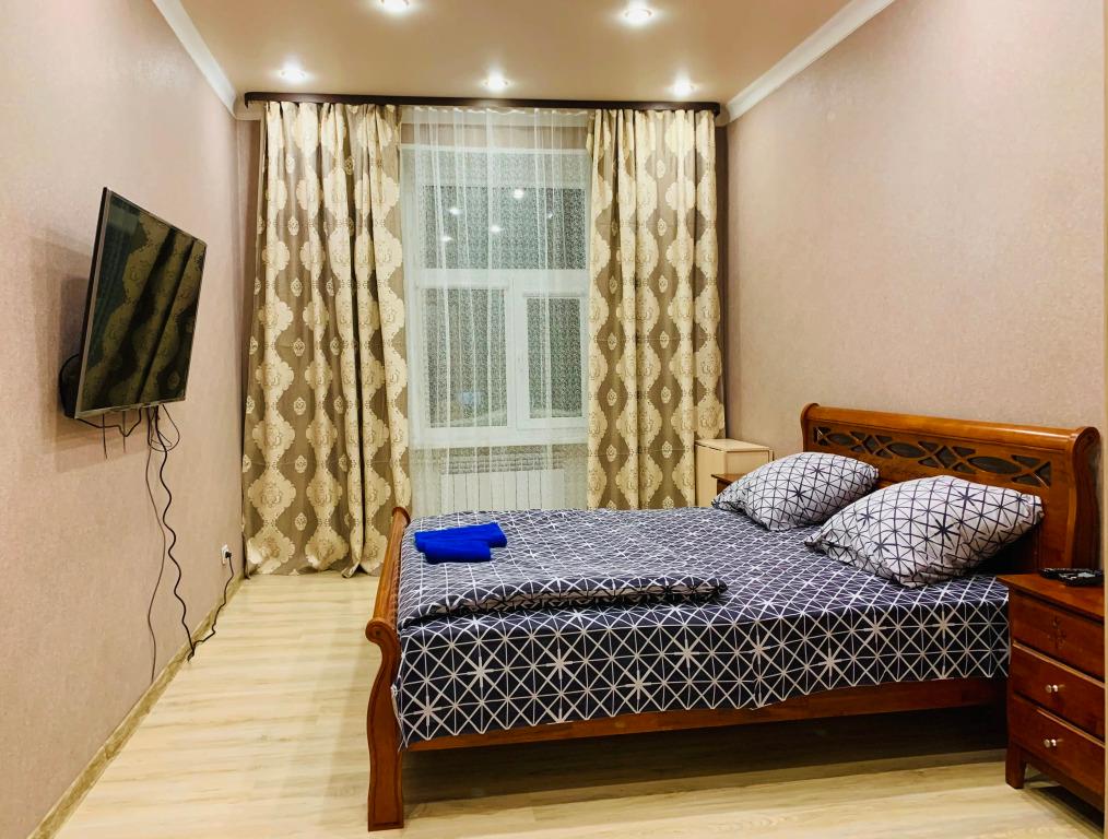 Просторная 3-квартира в центре города рядом ДКШ ЛПУ Газпром - главное фото