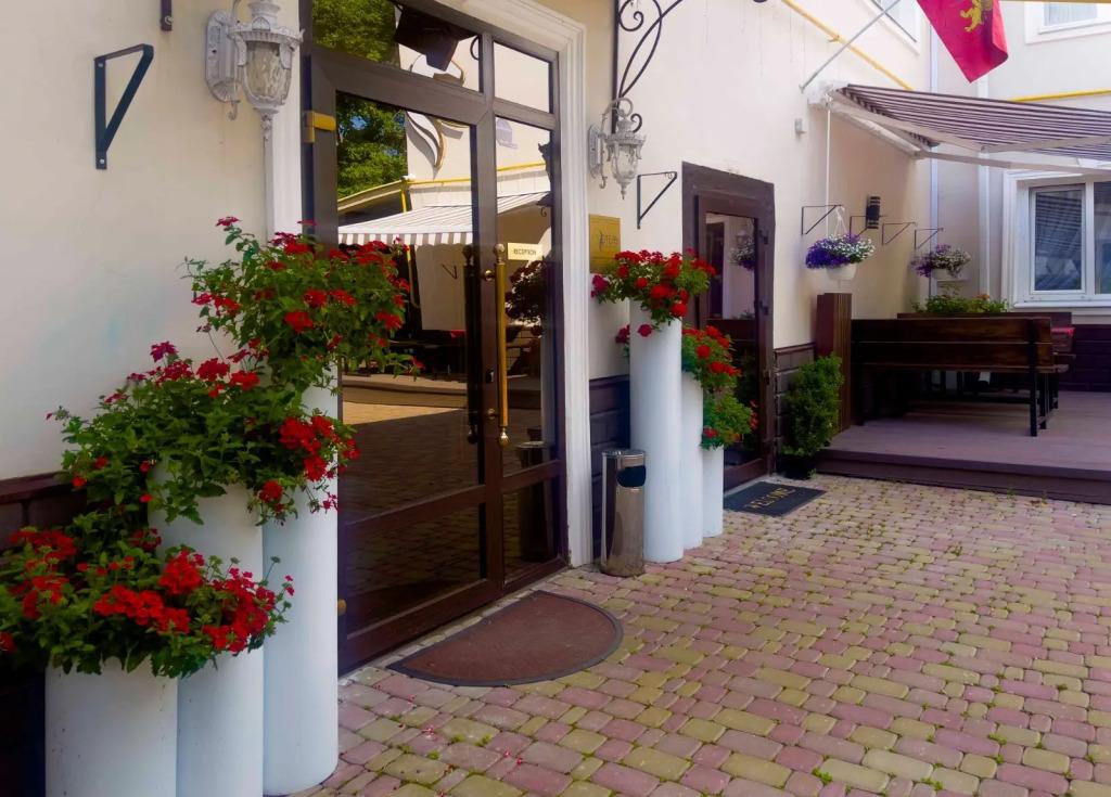 Отель на Манежном - главное фото