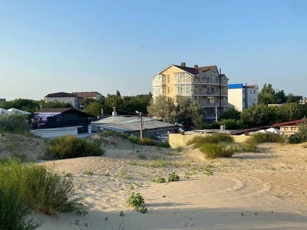 Отель Пансионат Пляж - главное фото