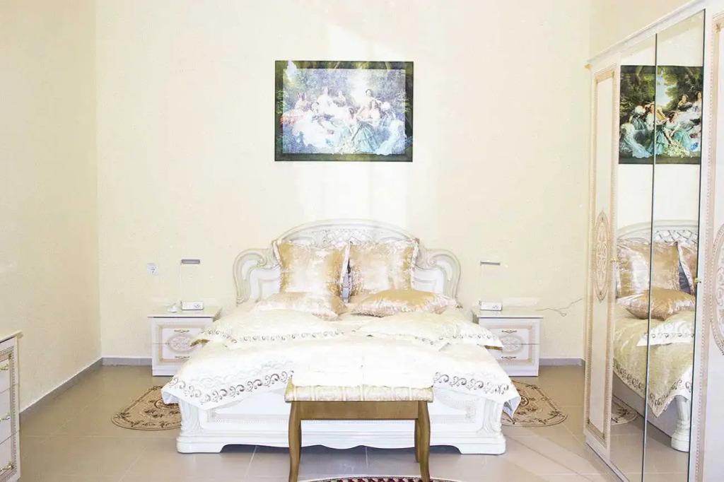 Отель Империал - главное фото